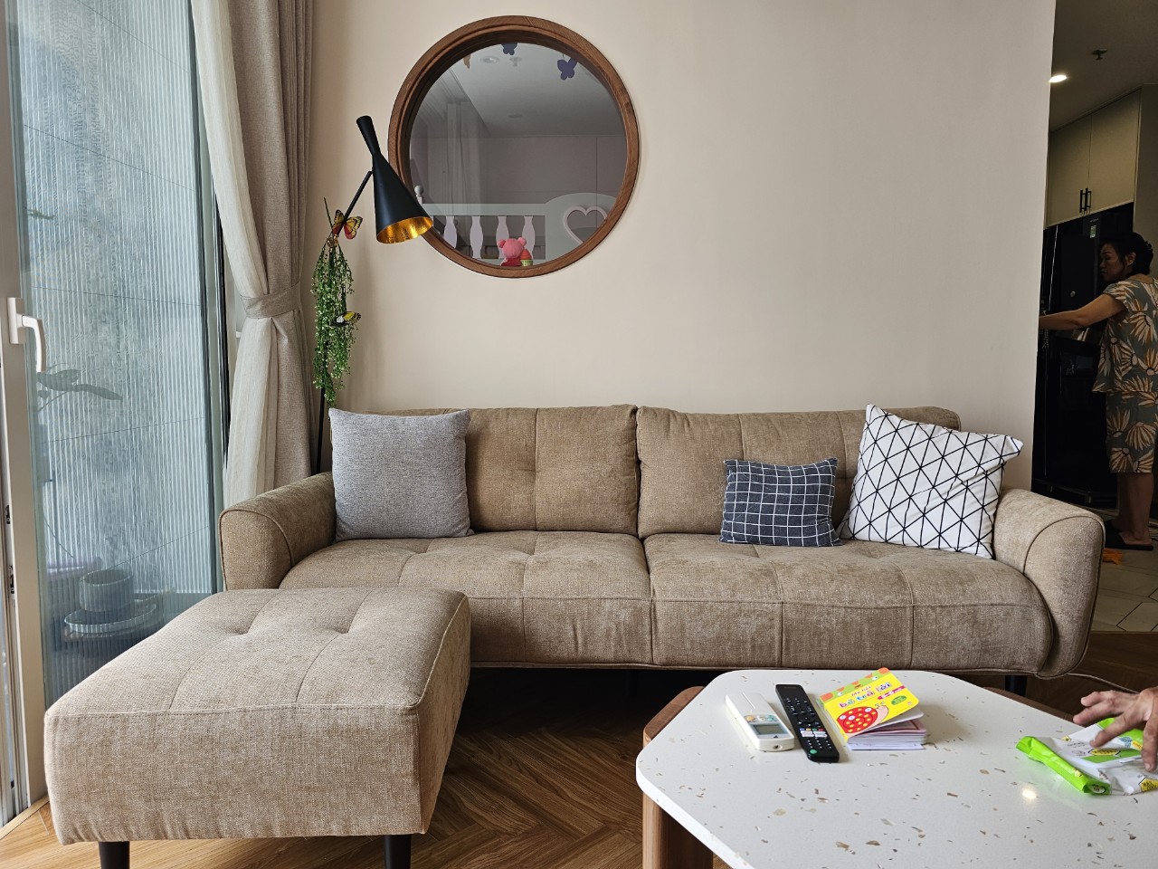 CĂN HỘ HIỆN ĐẠI SANG TRỌNG